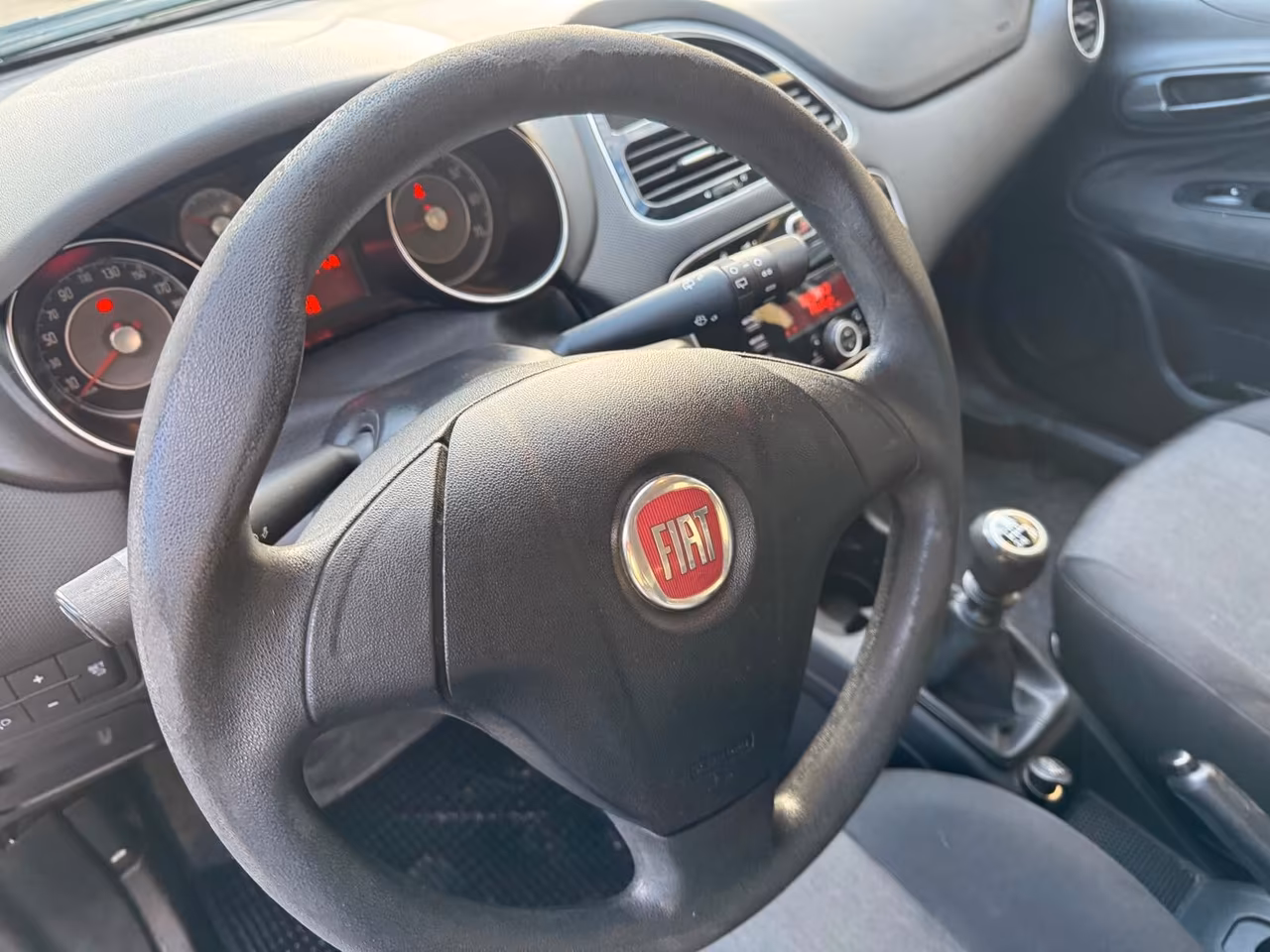 Fiat Punto Anno 2015 1.4 Benz/Metano 8V 5 porte