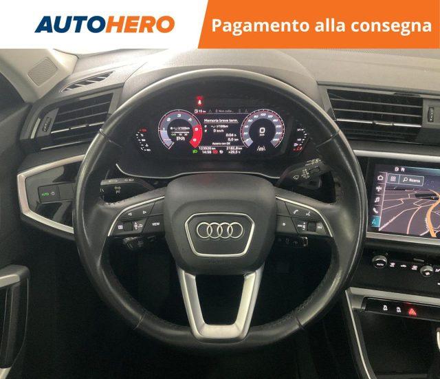 AUDI Q3 35 TDI S tronic Business Advanced