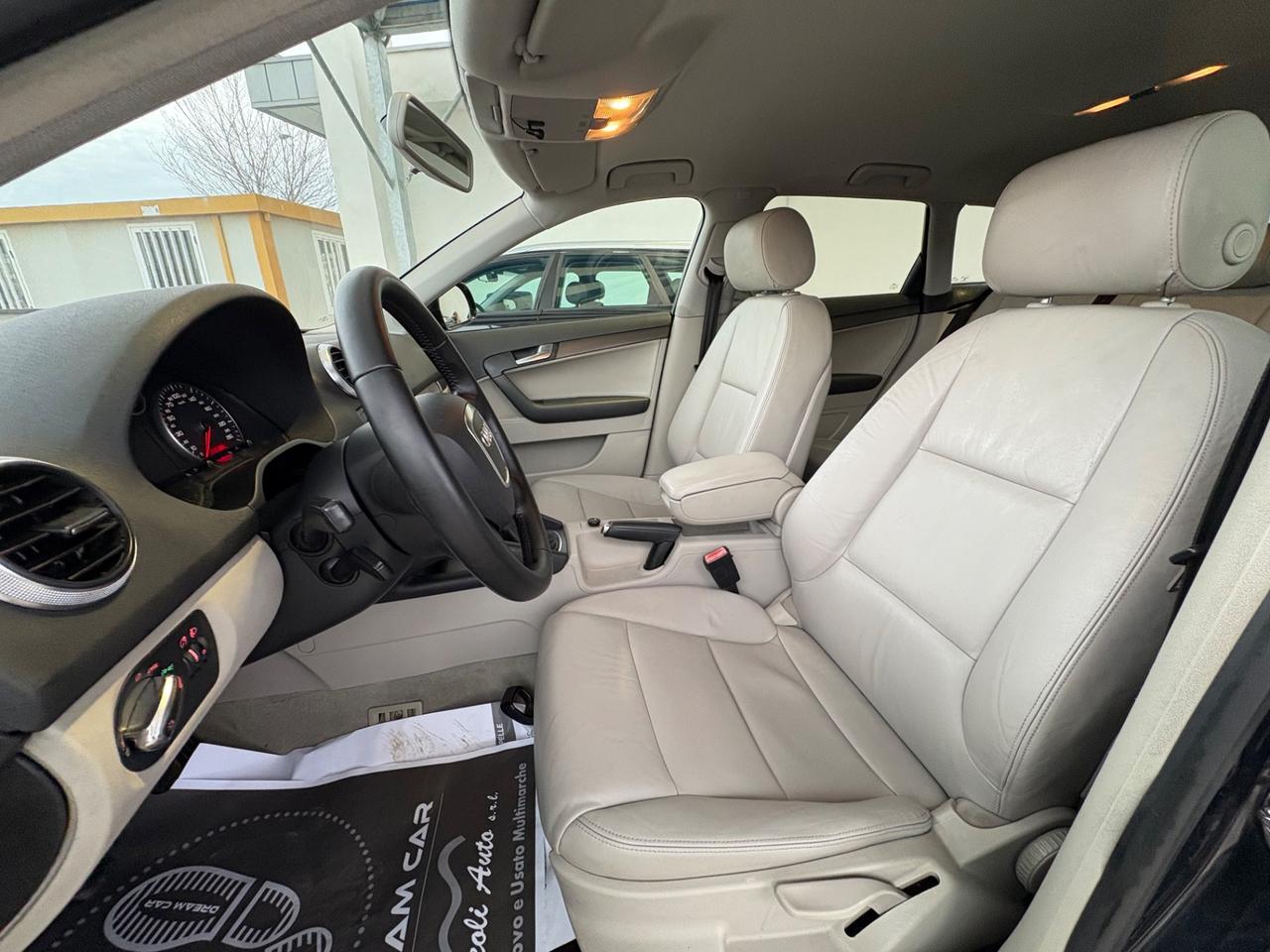 Audi A3 SPB 1.6 TDI 105 CV CR Ambition