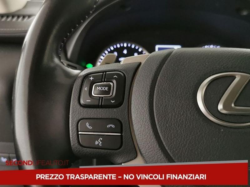 Lexus NX 300h 2.5 Premium 4wd cvt
