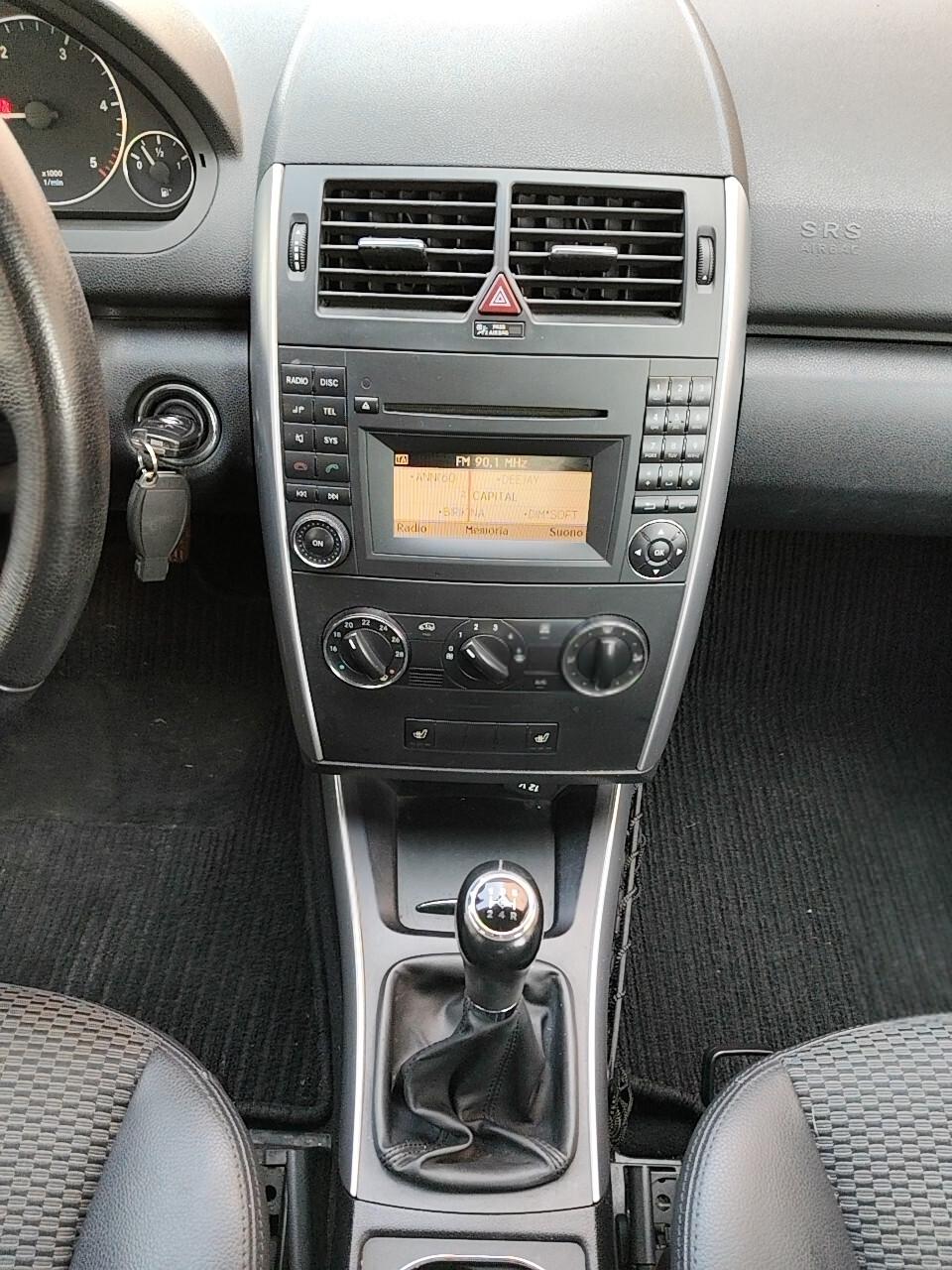 Mercedes A 160 CDI BlueEFFICENCY Avantgarde