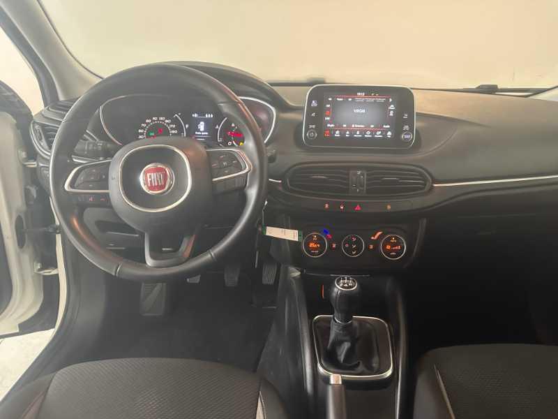 FIAT Tipo (2015-->) - Tipo 1.3 Mjt S&S SW Lounge