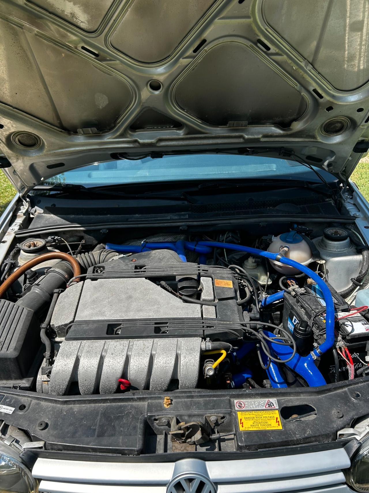 Volkswagen Golf 2.8 VR6 cat 5 porte