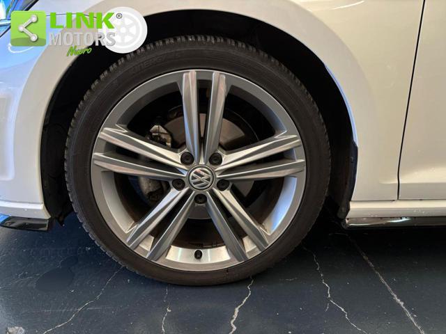 VOLKSWAGEN Golf 2.0 TDI DSG 5p. R-LINE