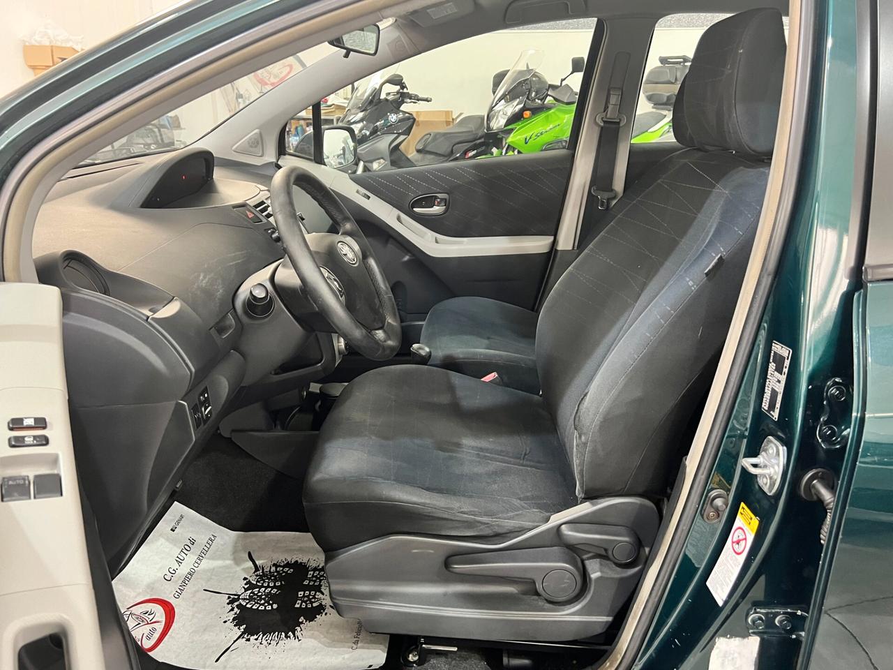 Toyota Yaris 1.4 D 90 CV - SOL - 2006
