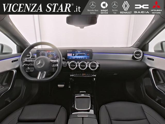 MERCEDES-BENZ A 180 d AMG ADVANCED PREMIUM