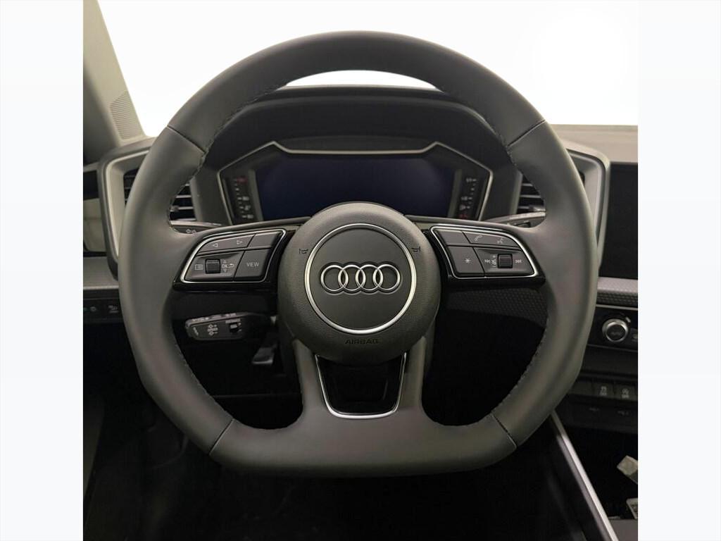 Audi A1 30 1.0 TFSI Identity Black S tronic