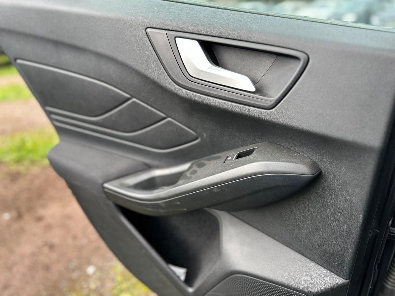 FORD Focus V 2022 SW - Focus SW 1.0 ecoboost h ST-Line Design 125cv powershift