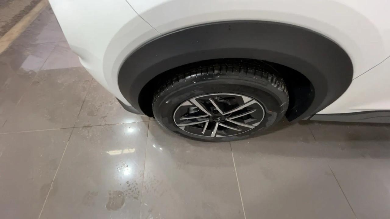 Nissan Juke 1.0 DIG-T 114 CV N-Connecta