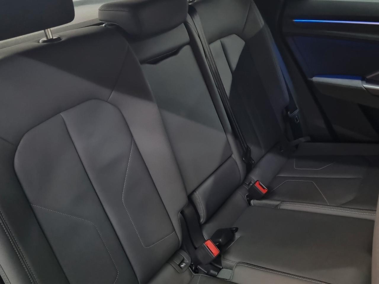 Audi Q3 SPORTBACK 35 TDI S tronic line edition