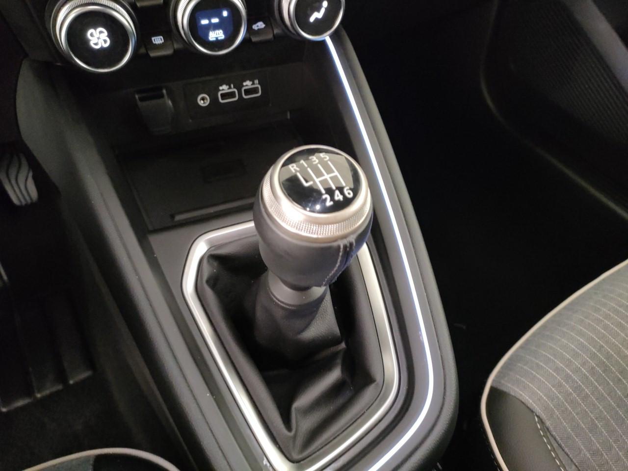 RENAULT Clio 1.0 tce Techno 90cv