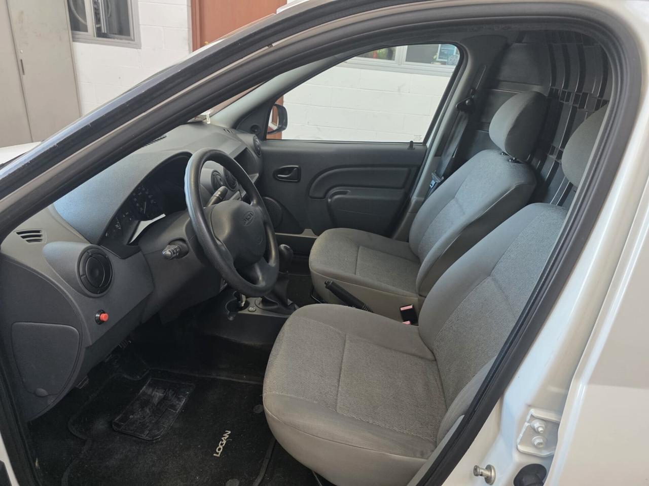 Dacia Logan Furgovan 1.6 GPL 60.000 km