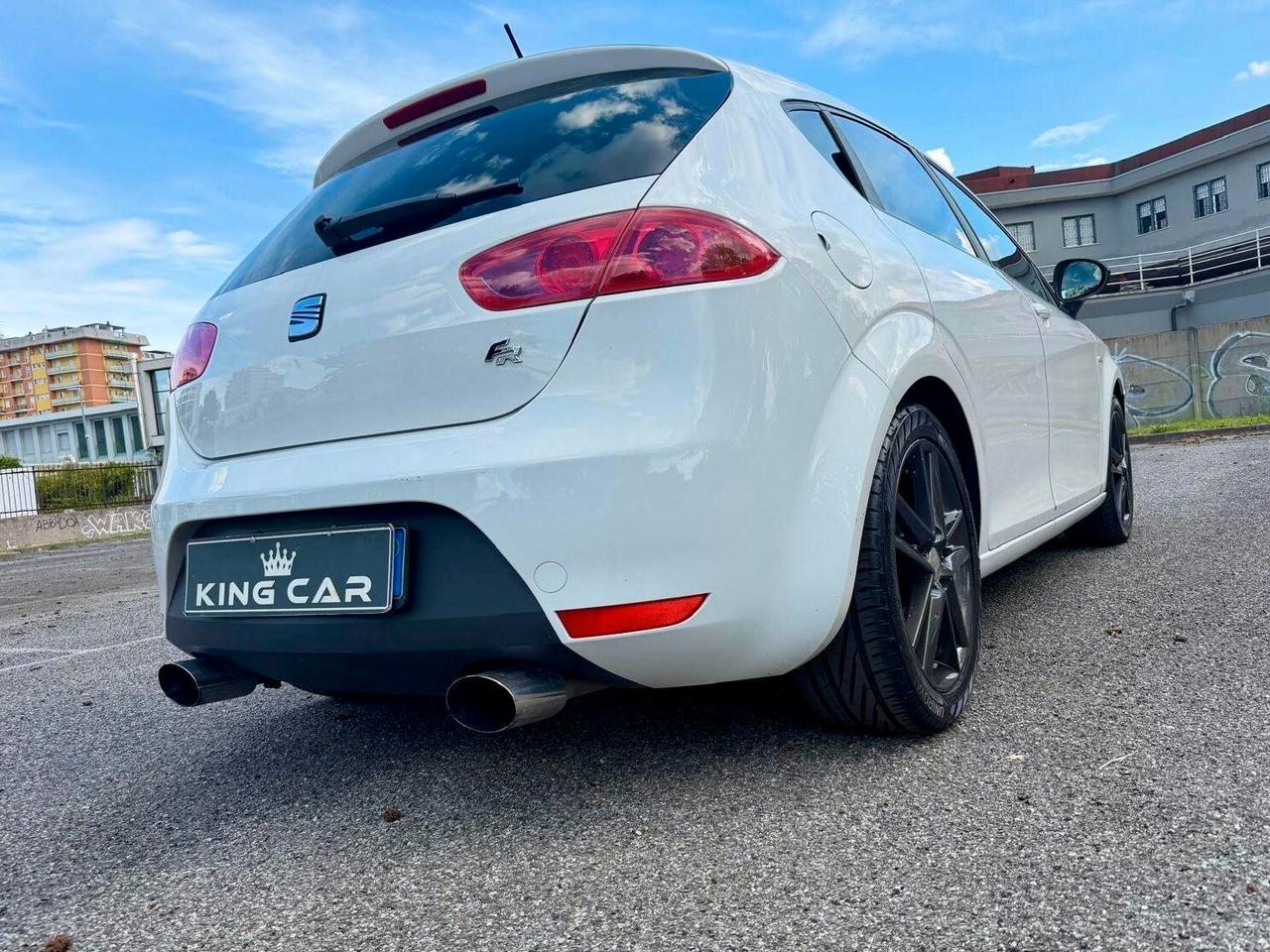 Seat Leon 2.0 TSI DSG FR (MY09)