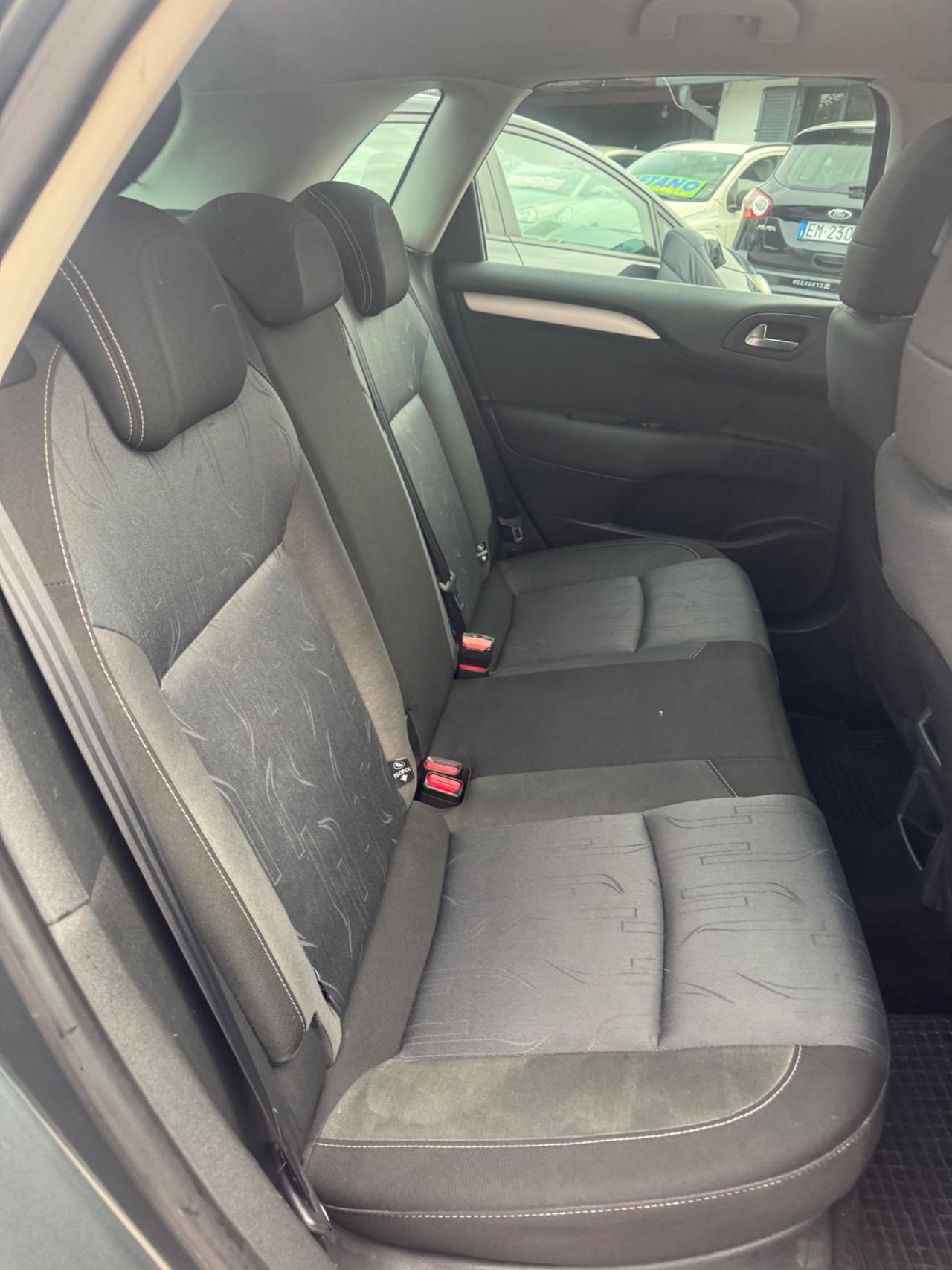 Citroen C4 1.6 e-HDi 110 airdream Exclusive