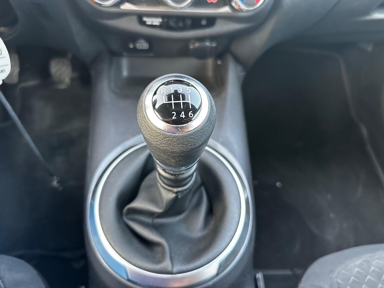 Nissan Juke 1.0 DIG-T 114 CV Tekna