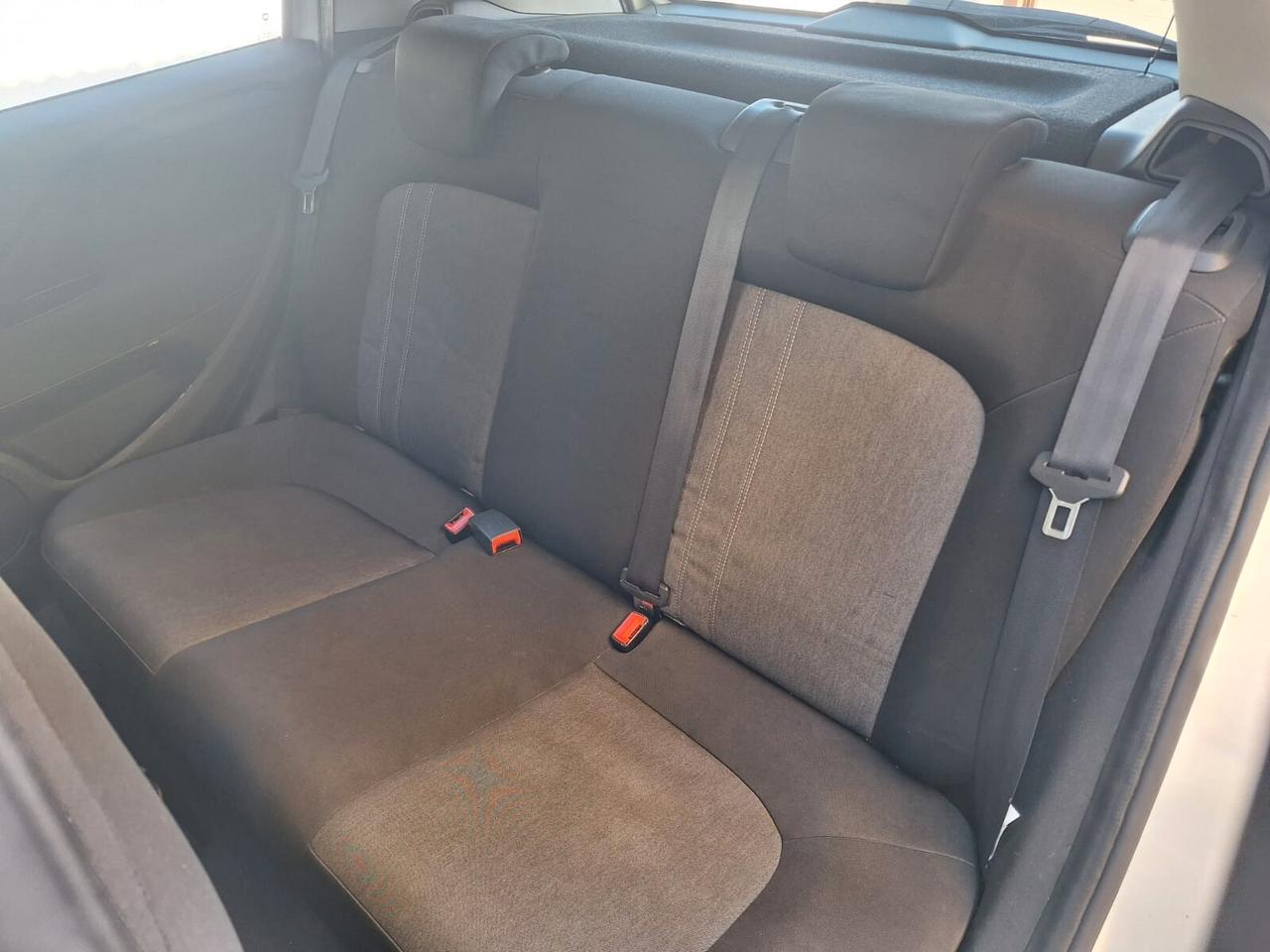 Fiat Punto 1.2 8V 5 porte Strett
