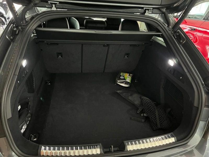 Audi A5 A5 Avant e-hybrid 270 kW S tronic quattro S Line Edition