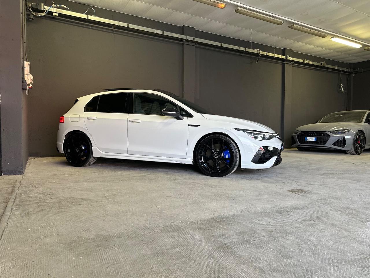 Volkswagen Golf 2.0 TSI R DSG 4Motion