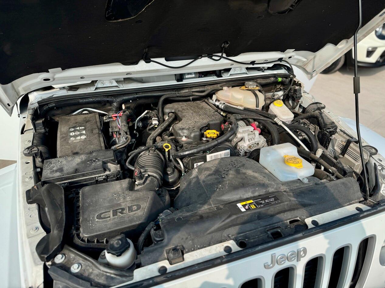 Jeep Wrangler Wrangler 2.8 crd Sahara auto