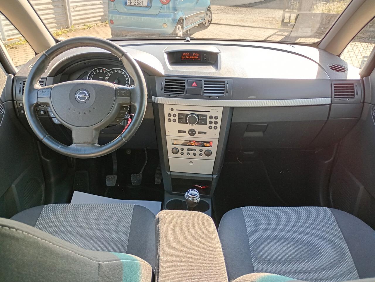 Opel Meriva 1.6 16V Cosmo