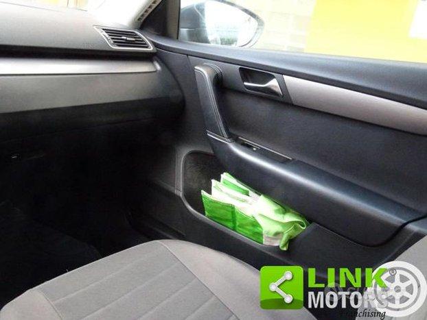 VOLKSWAGEN Passat SW 1.6 TDI 105 CV COMFORTLINE