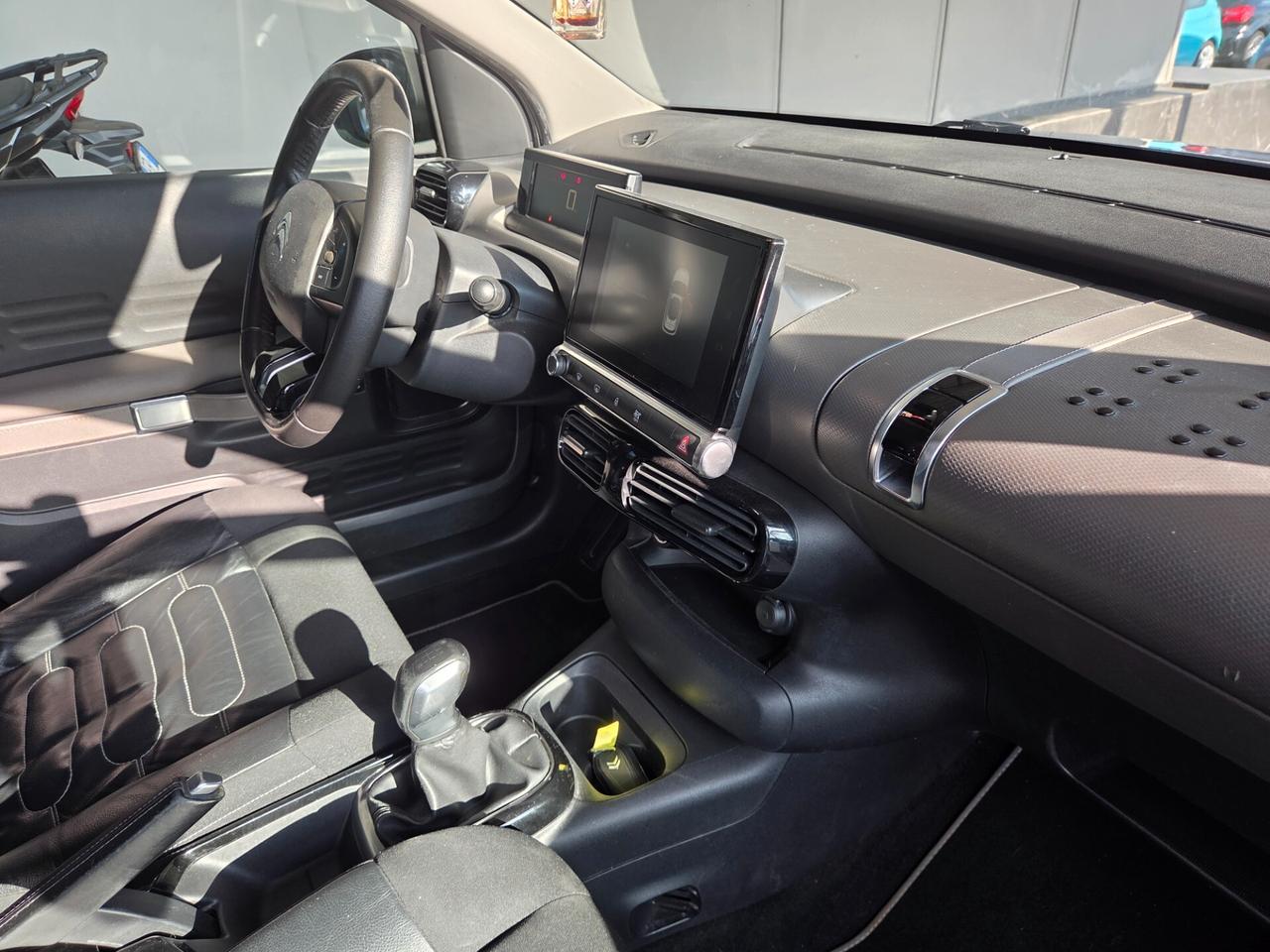 Citroen C4 Cactus BlueHDi 100 S&S Shine