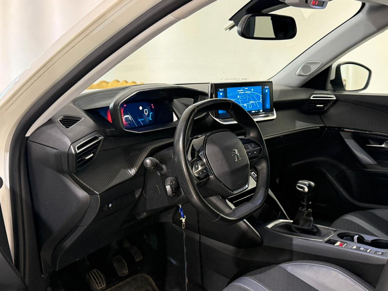 Peugeot 2008 1.2 130cv Allure Pack Cockpit