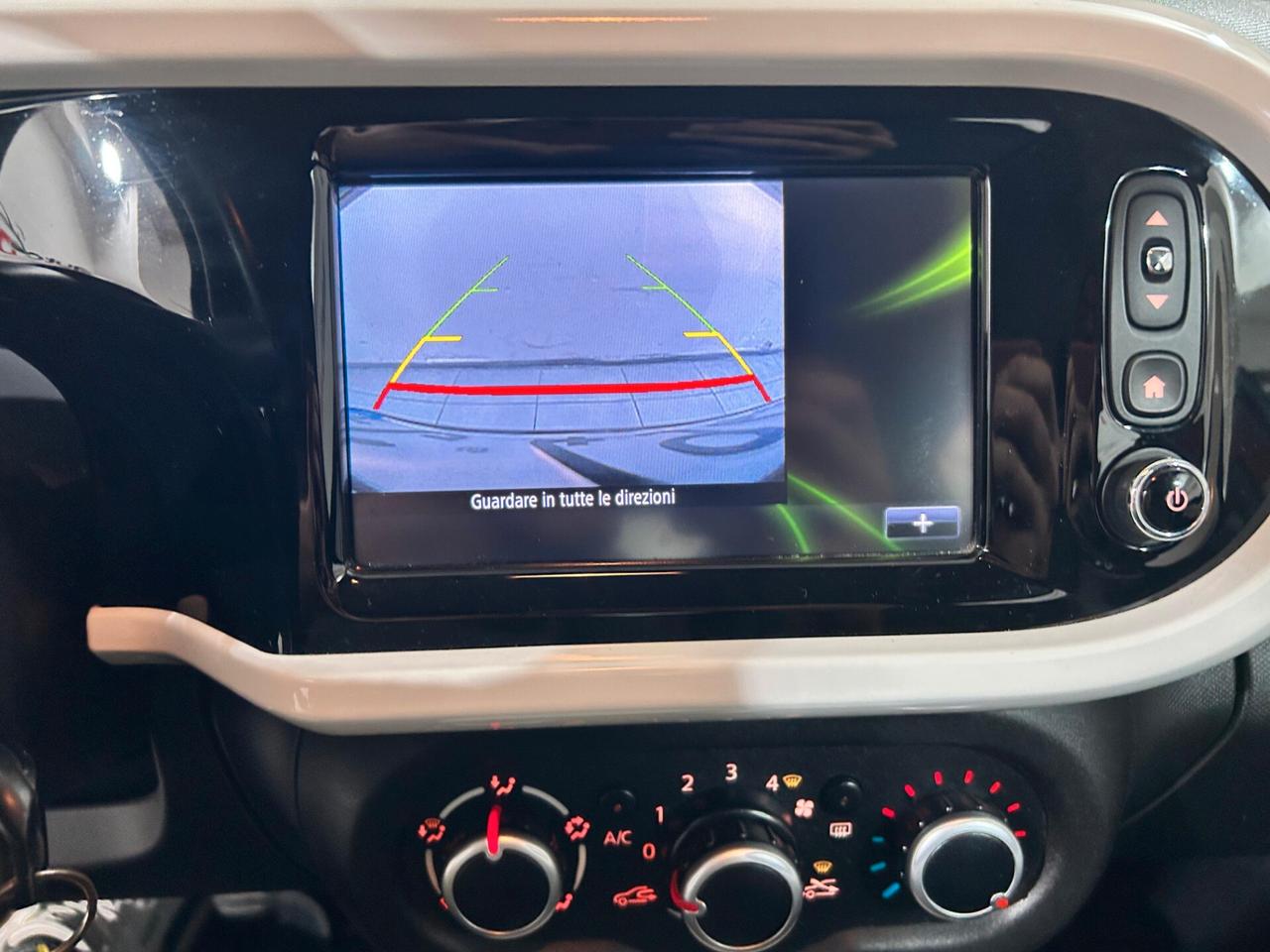 Renault Twingo SCe Lovely