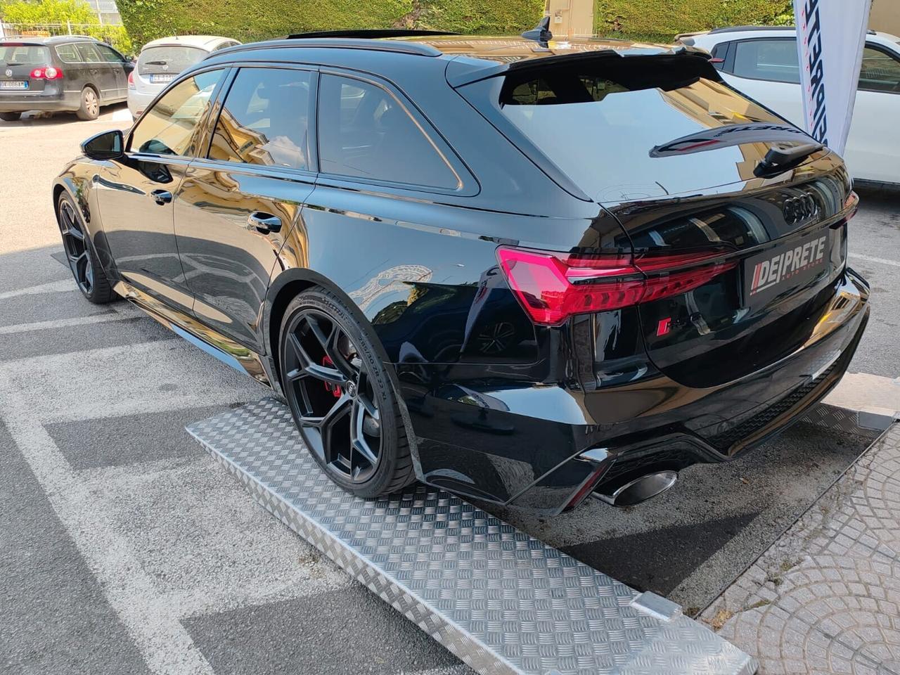 Audi RS6 RS 6 Avant 4.0 TFSI V8 quattro tiptronic Performance