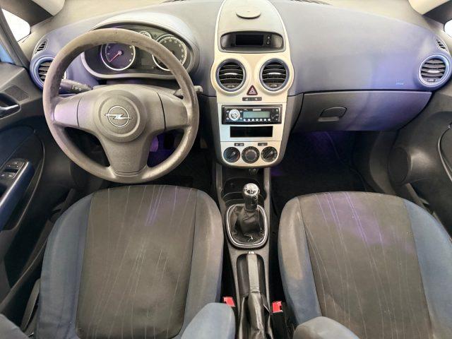 OPEL Corsa 1.2 5 porte .Cosmo