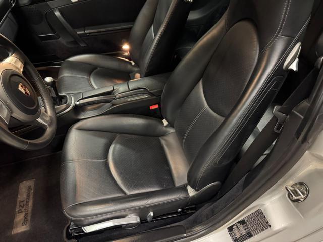 PORSCHE 997 911 Carrera 4S Coupé