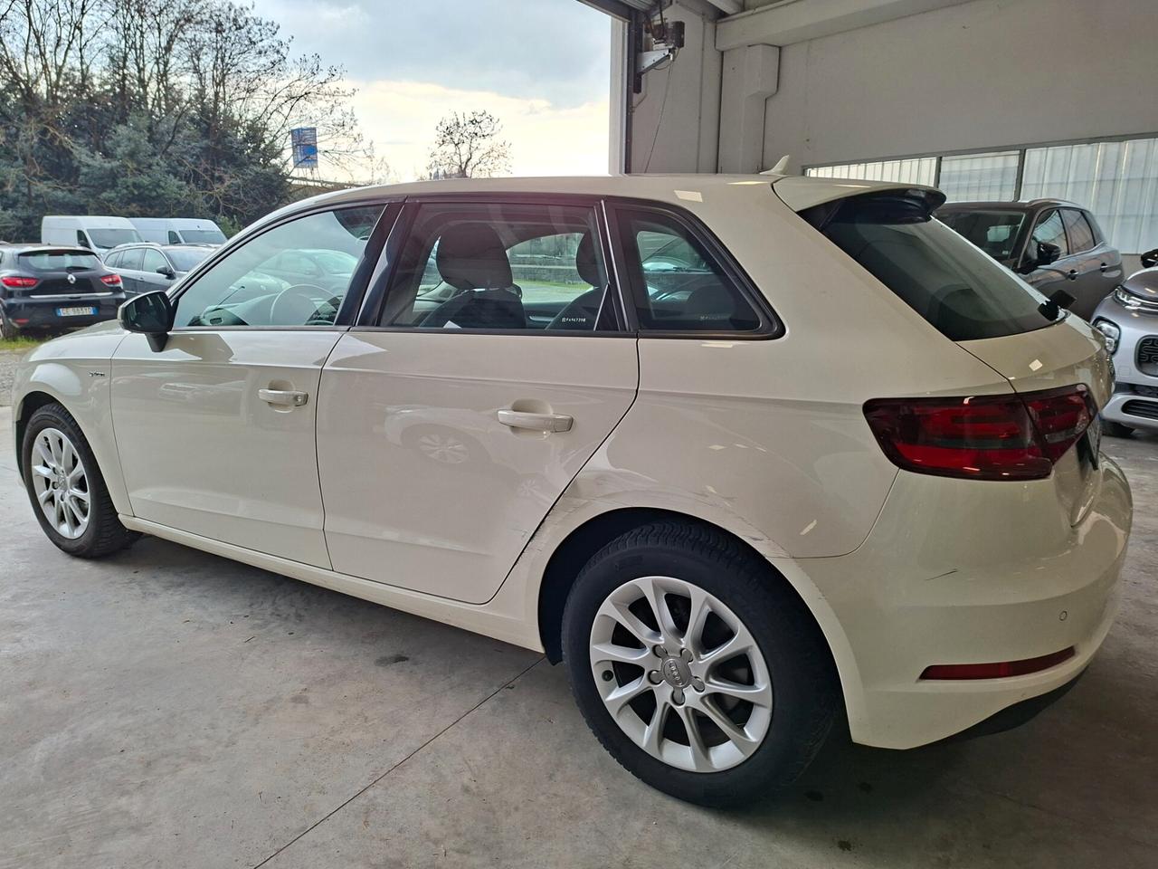 Audi A3 SPB 1.4 TFSI S tronic g-tron Attraction