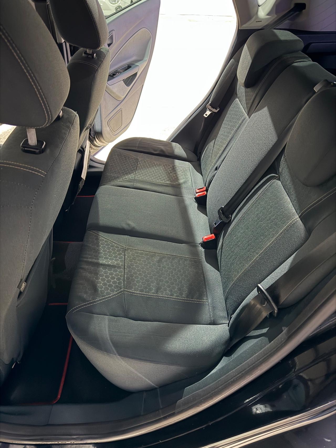 Ford Fiesta 1.2 82 CV 5 porte Titanium