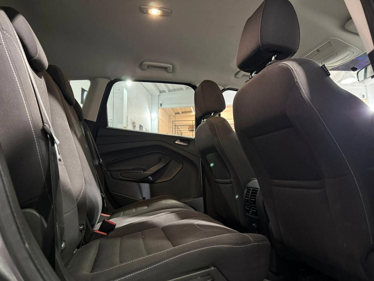 Ford Kuga 2.0 Tdci 140cv4WD Titanium 2013