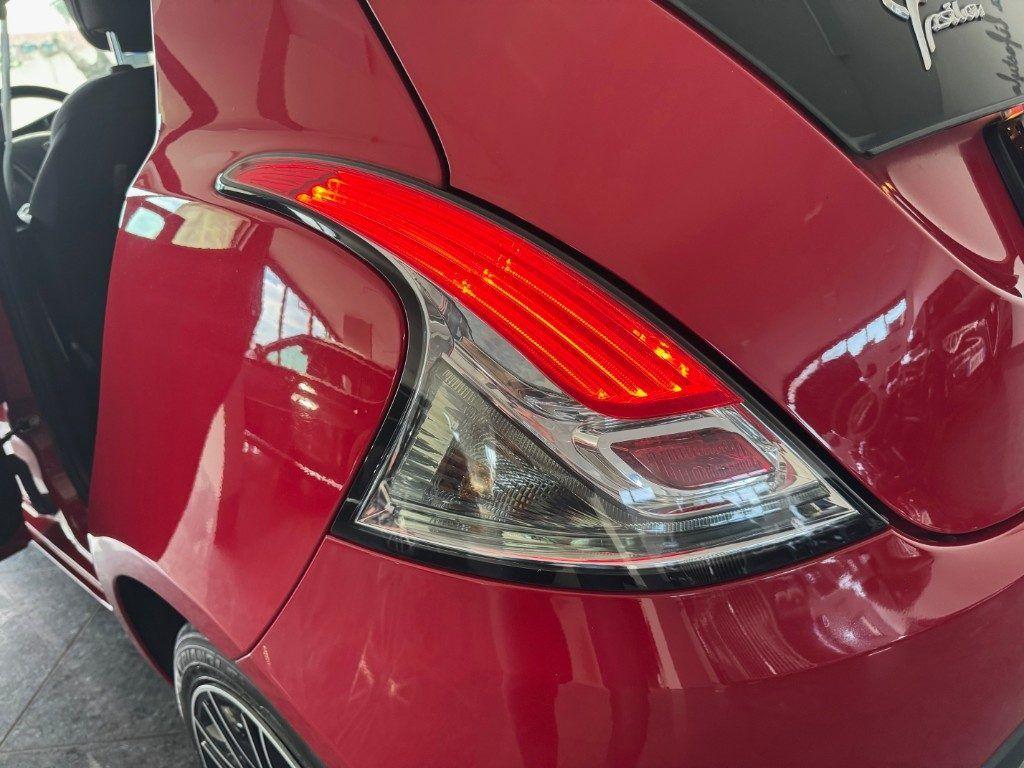 Lancia Ypsilon 1.2 69 CV 5 porte GPL Ecochic Elefantino Blu