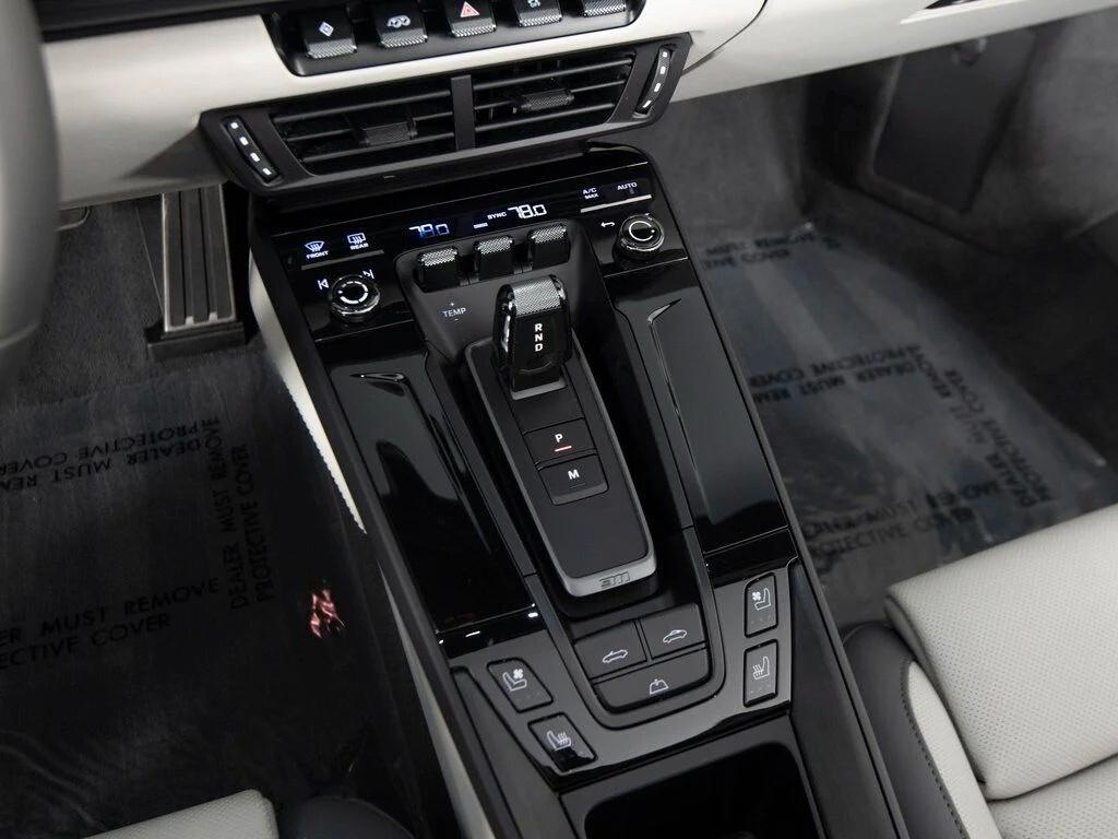 Porsche 911 Carrera Cabriolet GTS NOLEGGIO LUNGO TERMINE - LEASING FULL INCLUSIVE