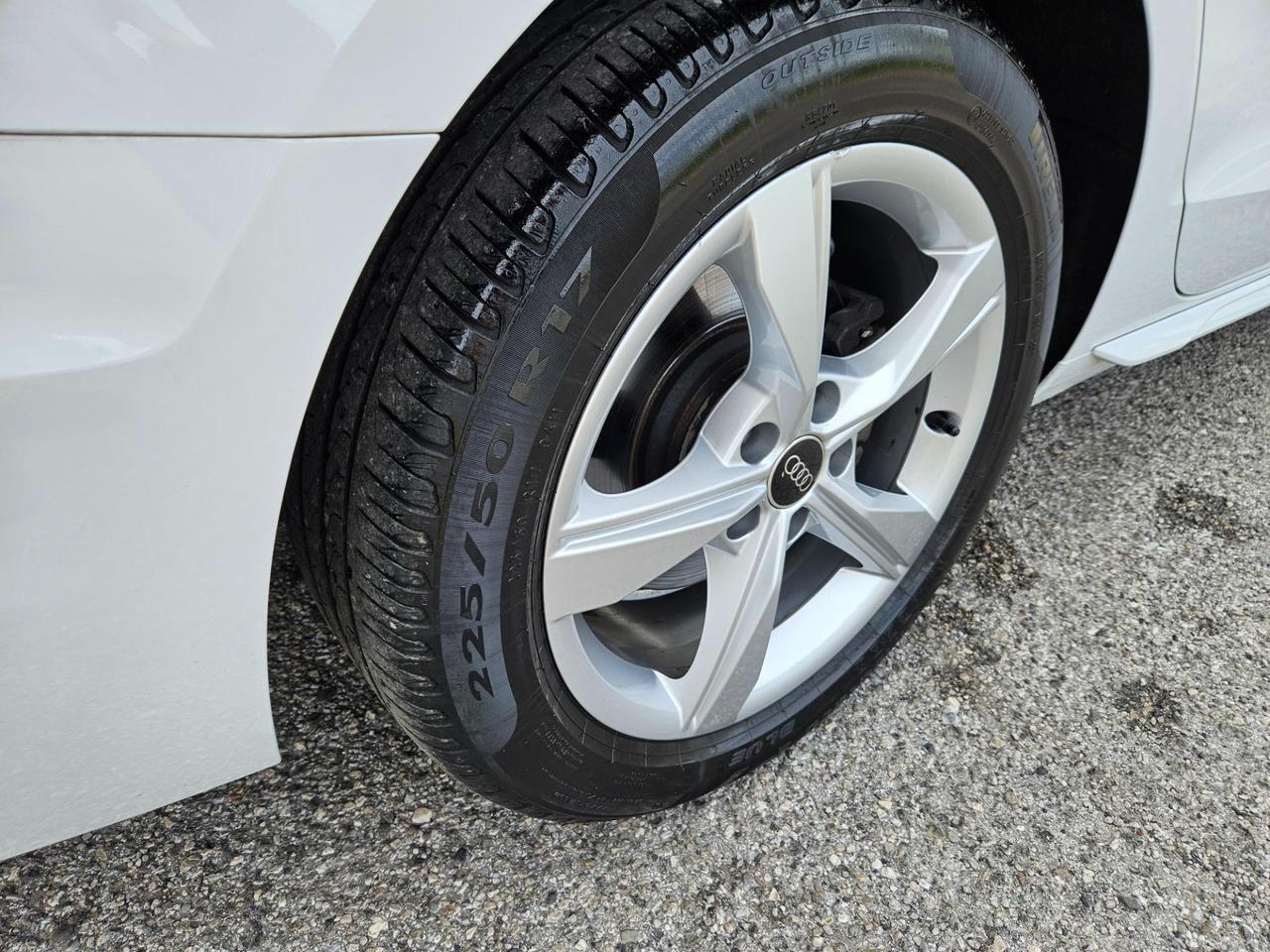 Audi A4 Avant 35 2.0 tdi mhev Business Advanced 163cv s-tronic