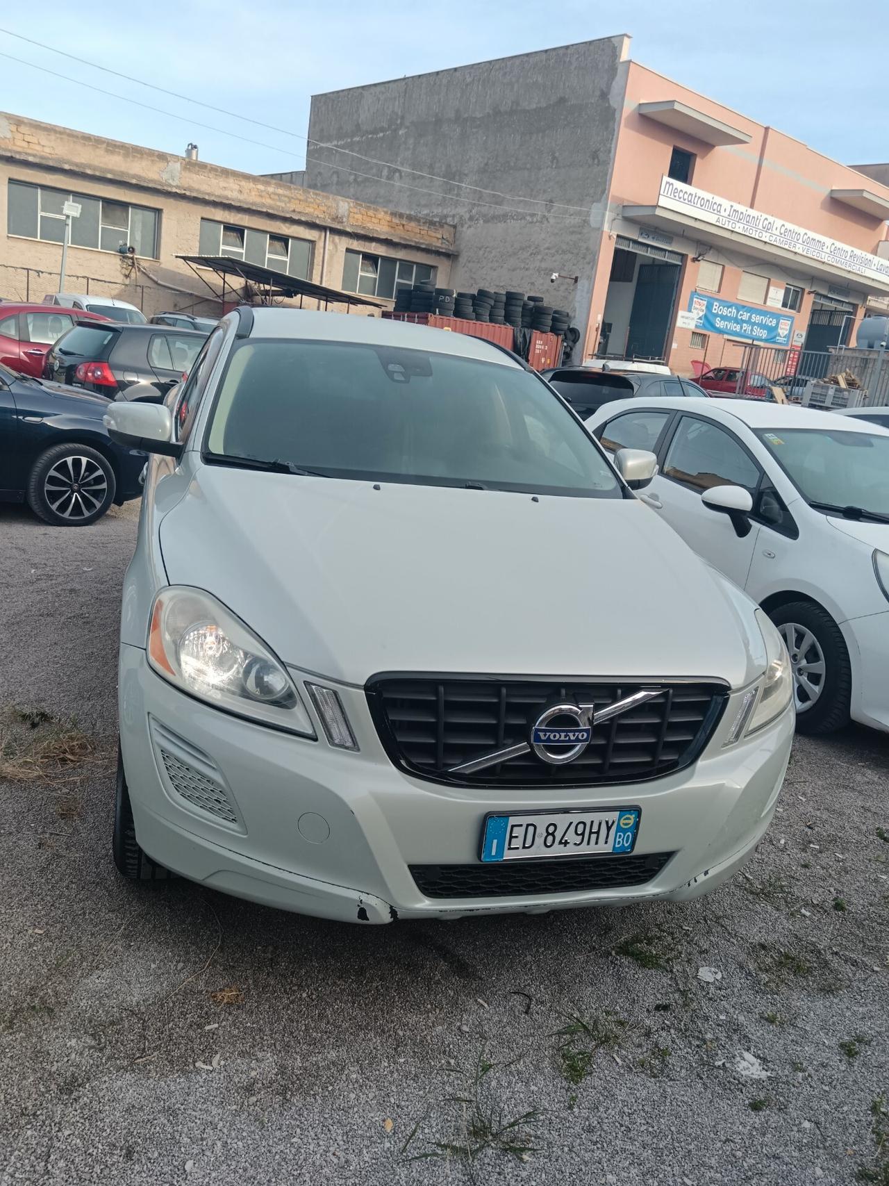 Volvo XC 60 XC60 D5 AWD Kinetic