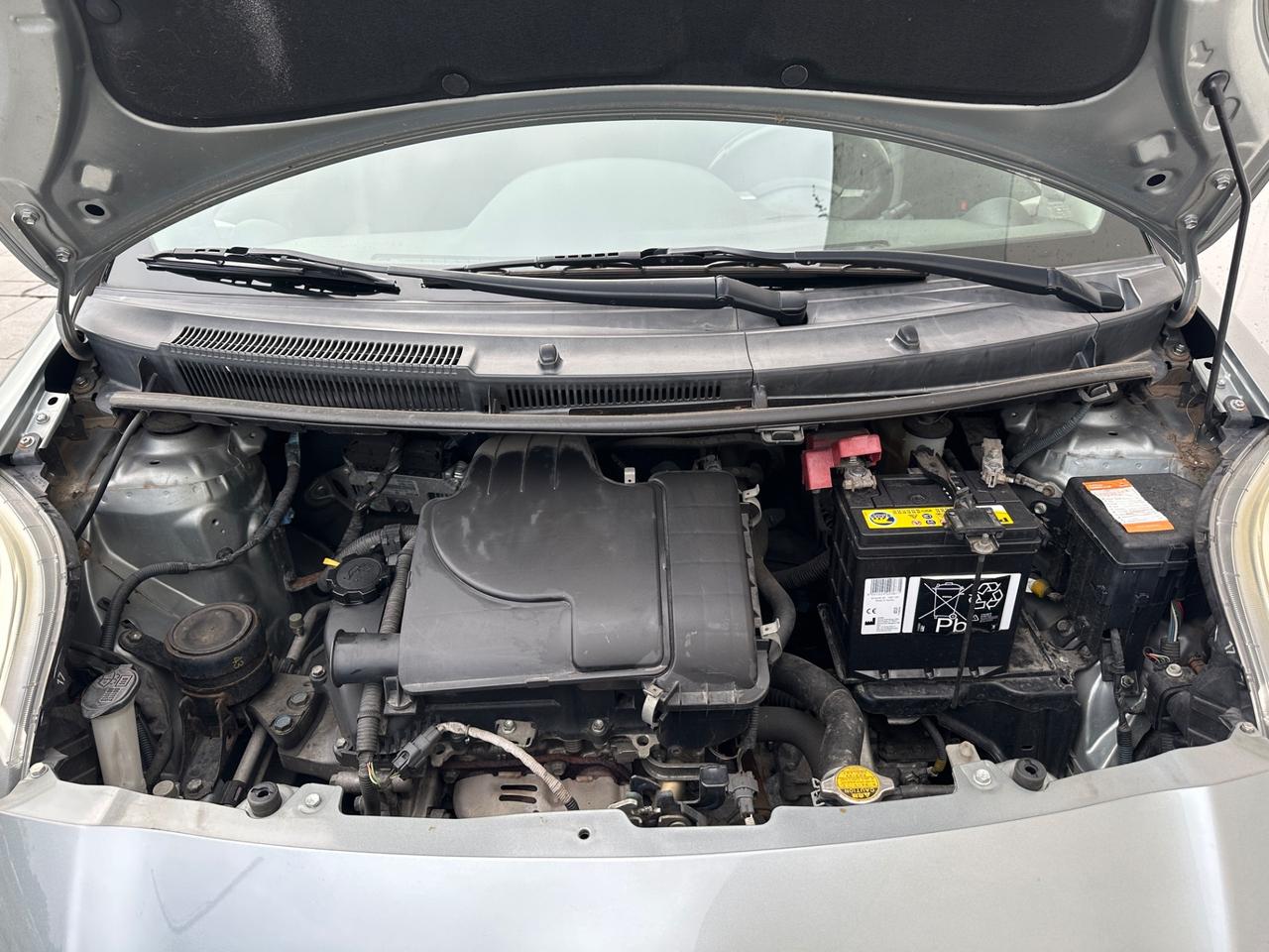 Toyota Yaris 1.0 5 porte Sol