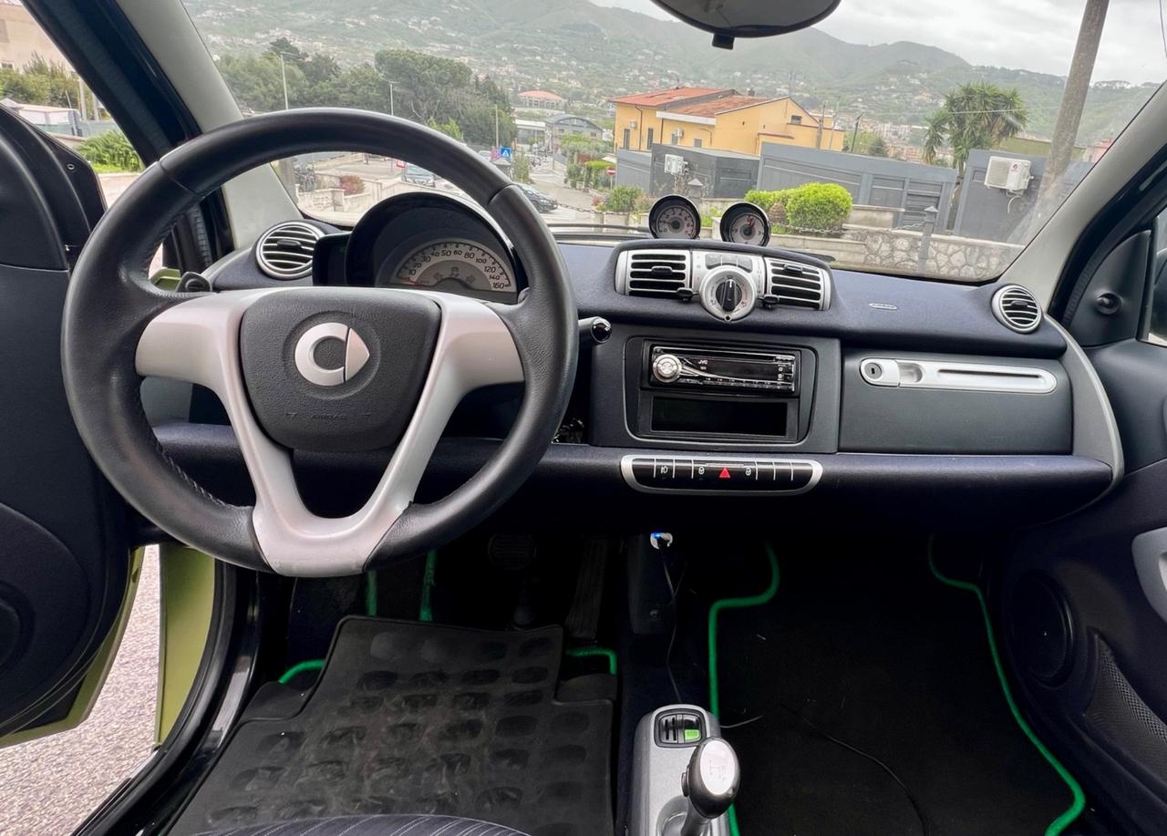 Smart ForTwo 1000 52 kW MHD coupé pulse Acc.Permute