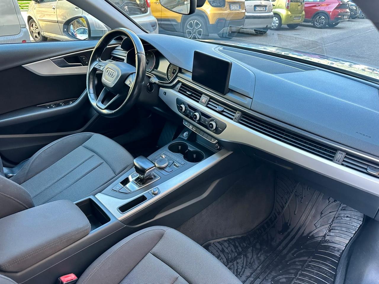 Audi A4 Avant 2.0 TDI 190 CV ultra S tronic Sport