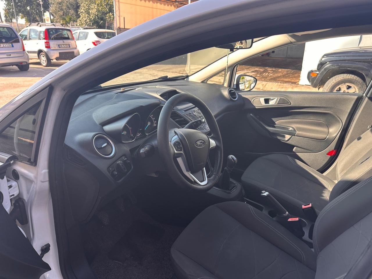 Ford Fiesta 1.5 TDCi 75CV 5 porte ST-Line