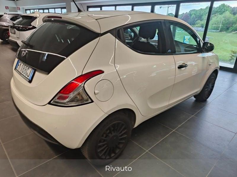 Lancia Ypsilon 1.2 69cv Elefantino