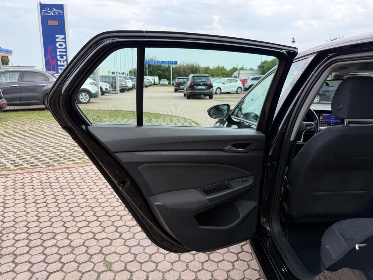 Volkswagen Golf 2.0 TDI DSG SCR Life