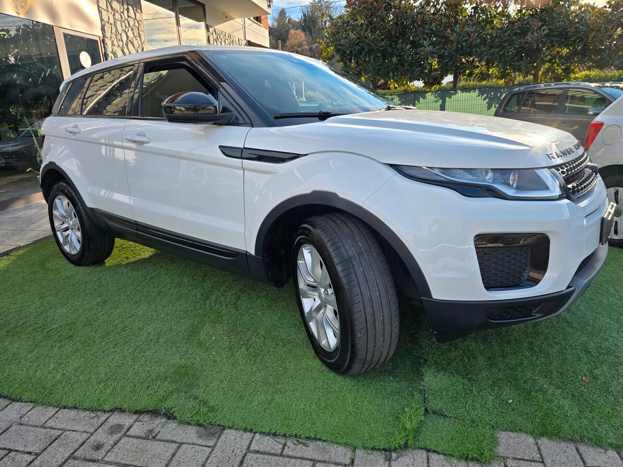 Range Rover Evoque R-Dynamic perfetta