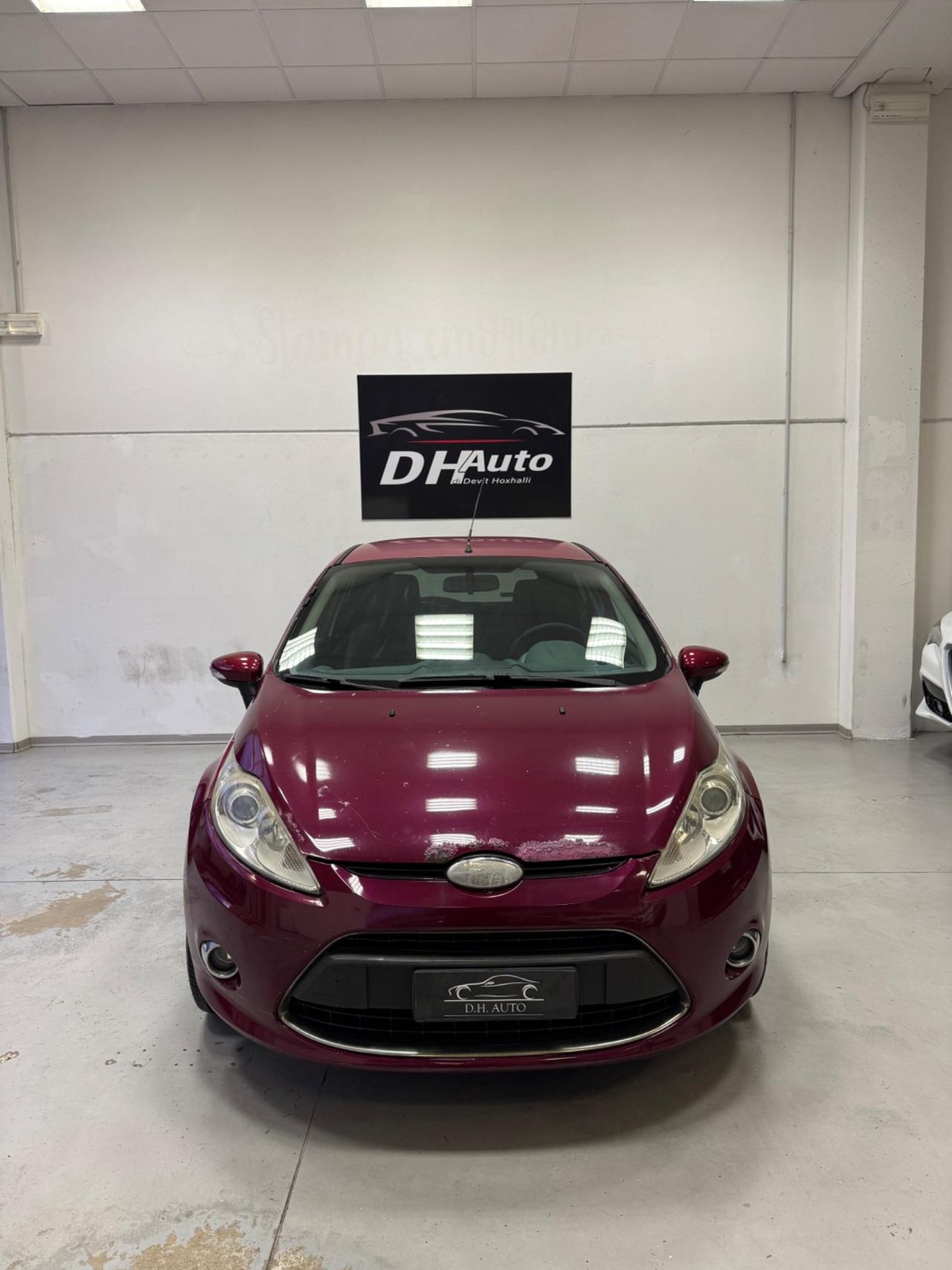 Ford Fiesta 1.6 TDCi 90CV 5 porte DPF Titanium