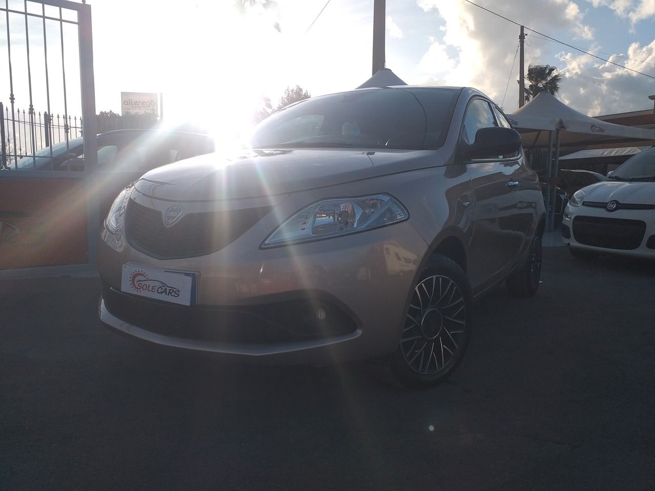 Lancia Ypsilon 1.2 69 CV 5 porte GPL Ecochic Gold