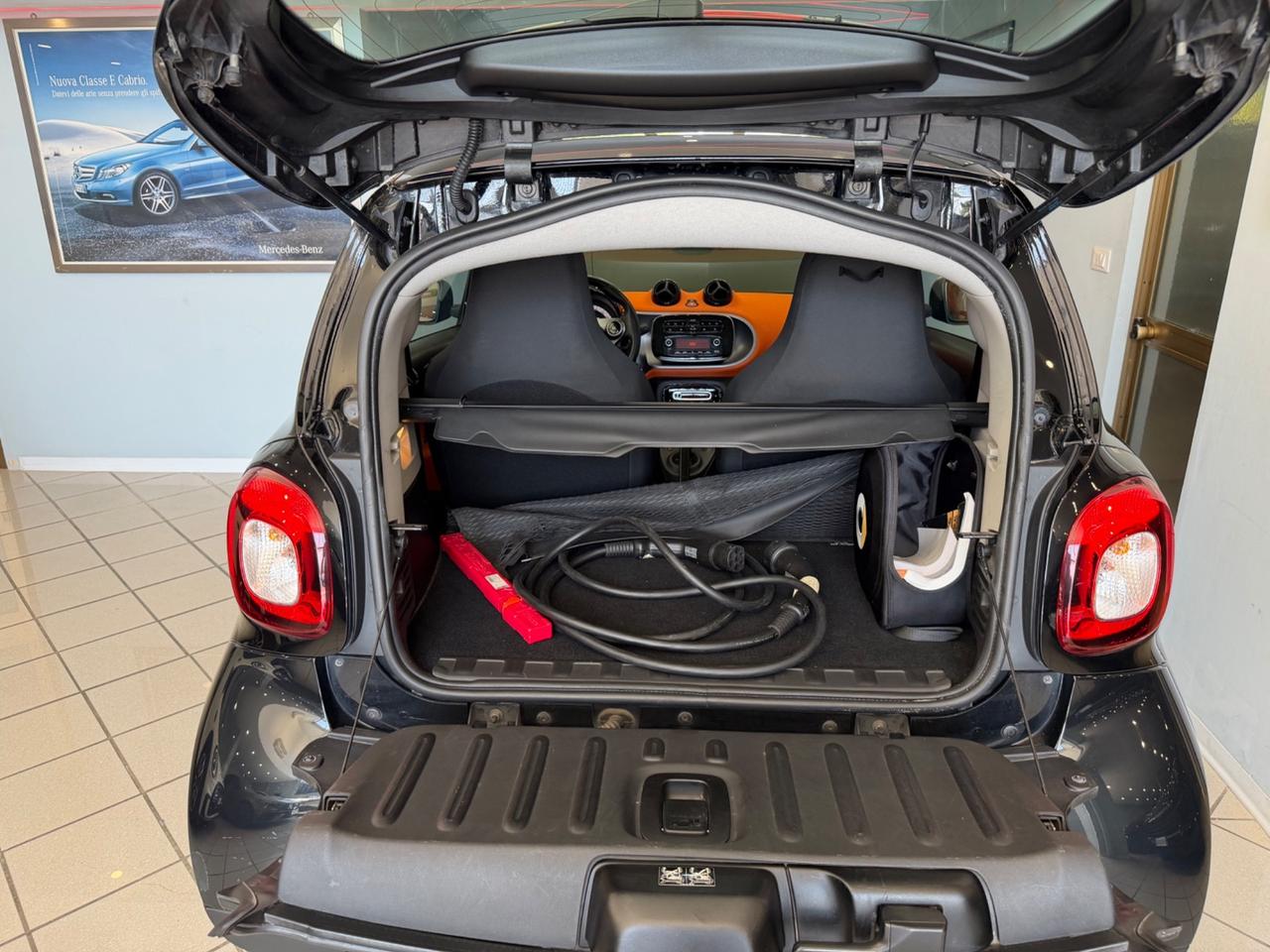 Smart fortwo EQ Prime iva esposta