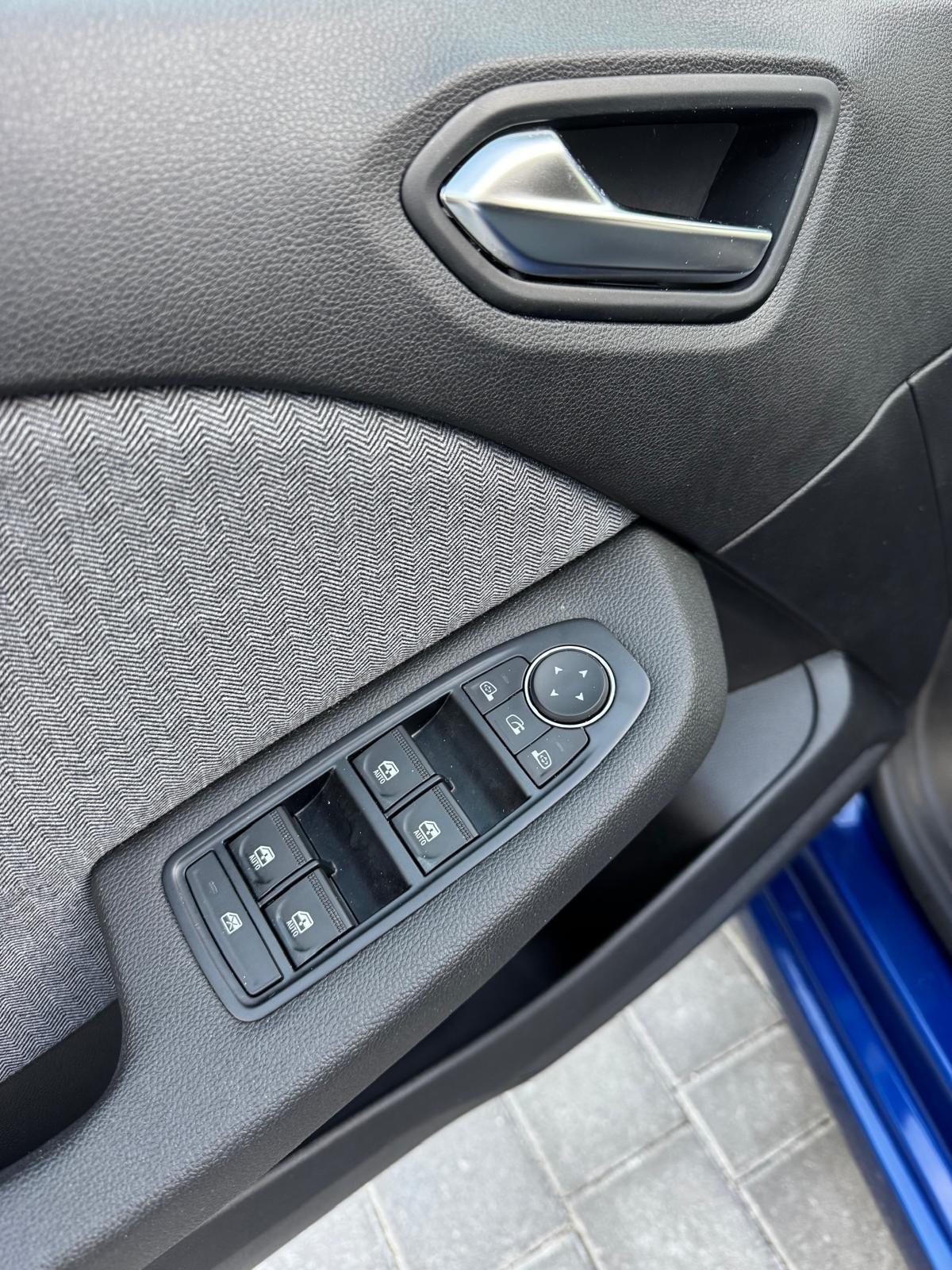 Renault Clio TCe 90 CV 5 porte Techno