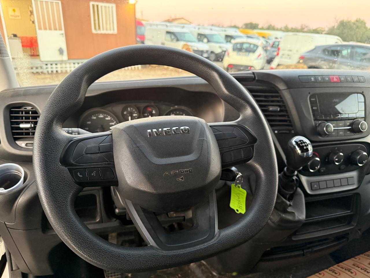 Iveco Daily 33S12V 2.3 Furgone OTTIMO STATO